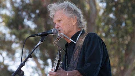 Kris Kristofferson Has Officially Retired From Music Wmix