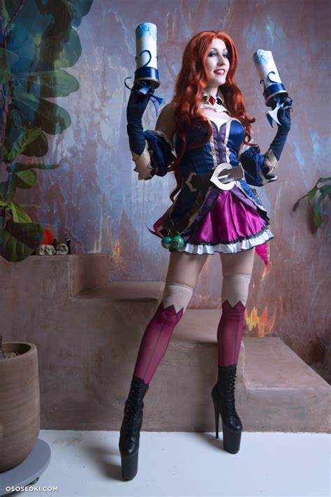 Miss Fortune Bewitching Naked Cosplay Asian 5 Photos Onlyfans Patreon Fansly Cosplay Leaked