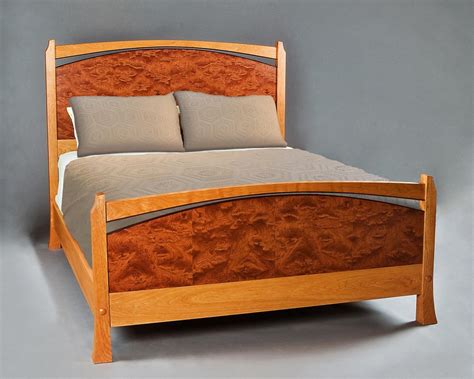 Sometimes both types are used in the same piece. Vermont furniture makers