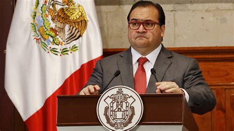 Un Gobernador Mexicano Renunciará Para Enfrentar Acusaciones De