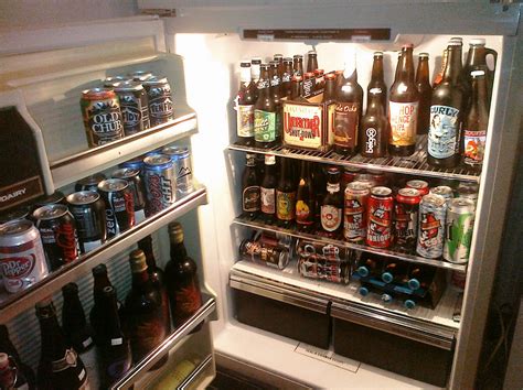 If you like your beer cold but you just hate the thought of getting up and going to the fridge to get a refill, you might like this new invention to come from a danish company that keeps your beers. Beer Musings PDX: The Beer Fridge