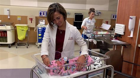 Dr Marissa Ylagan Checks On A Sweet Newborn Youtube