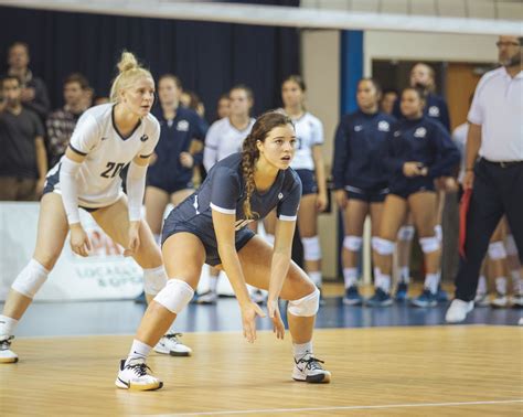 Byu Women S Volleyball Earns Th Sweep Of The Season The Daily Universe