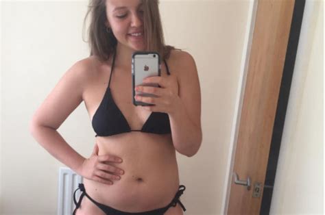 Womans Bedroom Bikini Photo Goes Viral For The Best Reason Daily Star