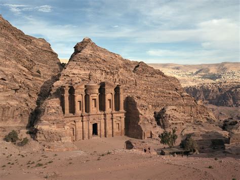 Amazing Architectural Wonders Of The Ancient World