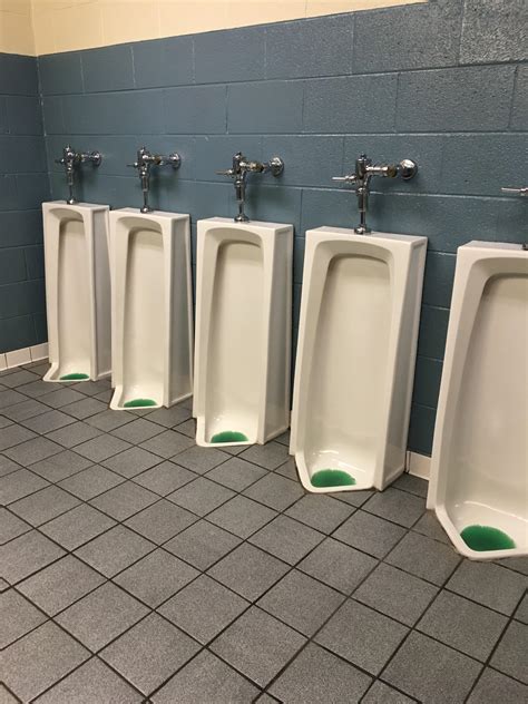 bathroom urinals r mildlyinfuriating