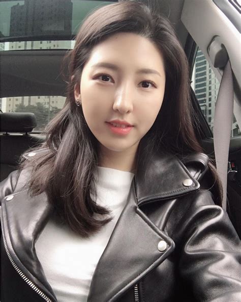 좋아요 95개 댓글 2개 Instagram의 Eunjung🌱 Eunj Ej 님 바람마니부릐유🌊🌊 다시겨울이여유 ㆍ ㆍ ㆍ 데일리 춥다 퇴근 운동하는여자 봄