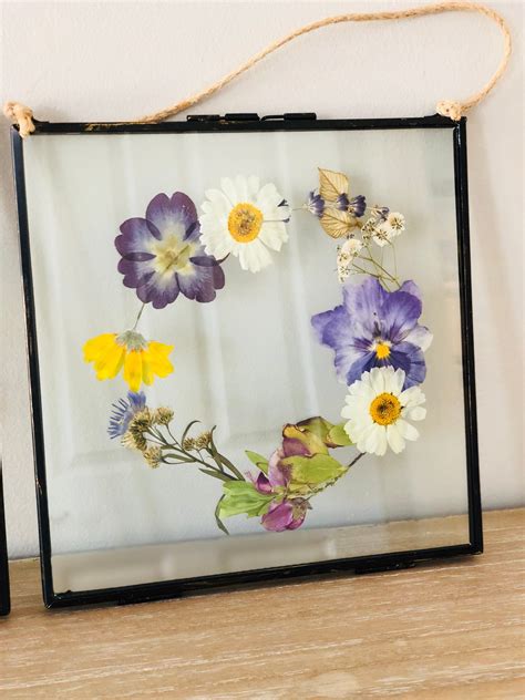 Made To Order Wreath Pressed Flower Frame Etsy Pressed Flower Art