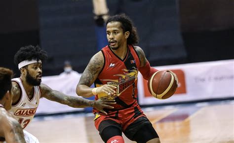 San Miguel Star Chris Ross Graduates From College At 36