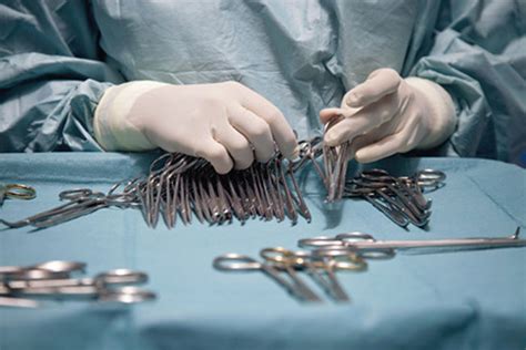 Is it hard to become a surgical tech? Surgical tech salary information and job description