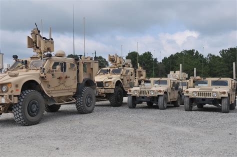 101st Airborne Conducts Air Assault Training With New Communications