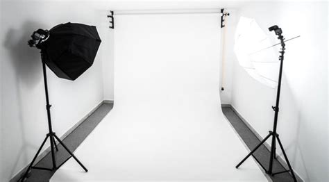 How To Set Up A Photo Studio In Your House Agora Gallery Advice Blog