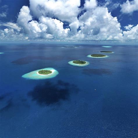Floating Islands In The Maldives Damnthatsinteresting