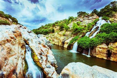 10 Stunning Waterfalls Near Bangalore Worth Spectating