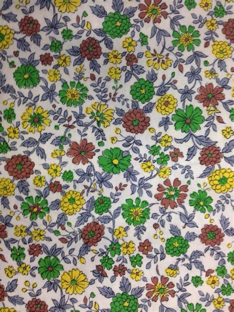 vintage 1960s green brown white floral print by thetinthimble