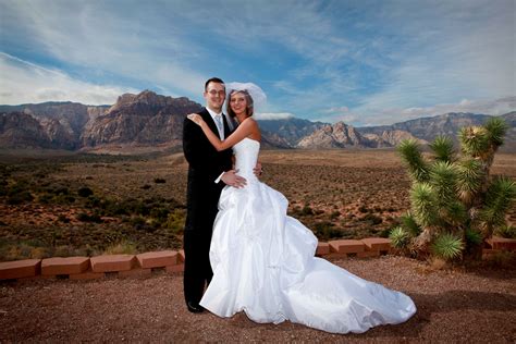Melissa Tomsik Las Vegas Photographer Red Rock Canyon Weddings This
