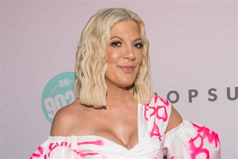 Tori Spelling Marks Anniversary Gets SUPER Defensive About Nepo Baby Accusations Fun