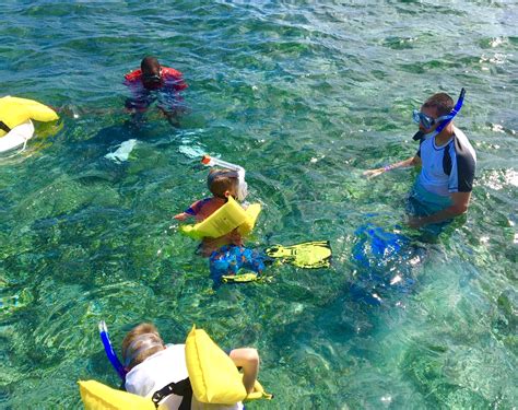 Private Snorkel Charters In Ambergris Caye