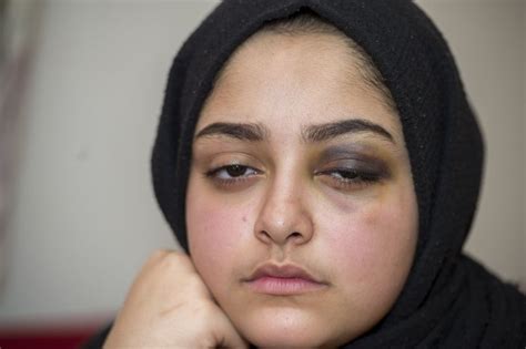 Muslim Girl 14 Strangled With Hijab And Beaten By Woman In Racist
