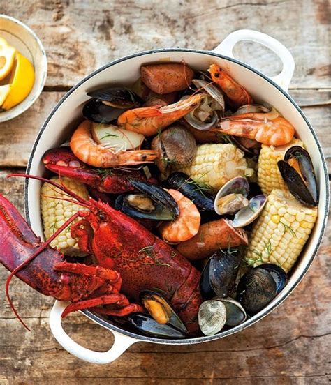 Nutritional information per serving (at least one ear of corn, a few shrimp, 1/2 pound clams, less than 1/4 pound potatoes, a. One-Pot Clambake | Williams-Sonoma Taste | Clambake recipe ...