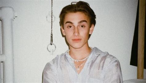 Johnny Orlando Bio Profile Facts Age Girlfriend Ideal Type