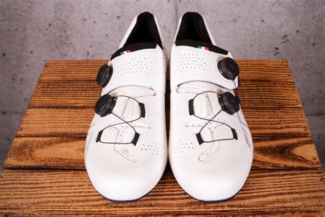 Review Crono Cr1 Carbon Road Shoes Electric Vehicles Is The Future