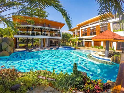 Calinisan Resort Hotel Inc In Batangas Room Deals Photos And Reviews