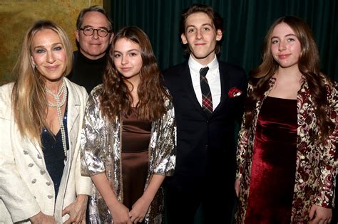 Sarah Jessica Parker Matthew Broderick Bring Kids To Broadway Show