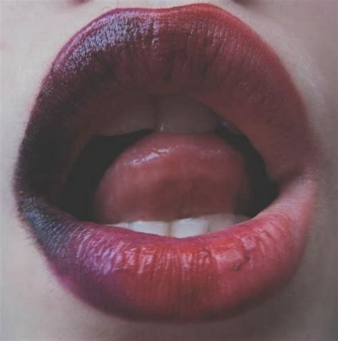14 Tumblr Pale Lips Bruised Lips