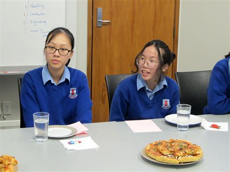 Vietnamese Students Share Lunch With The Principal Macleans College