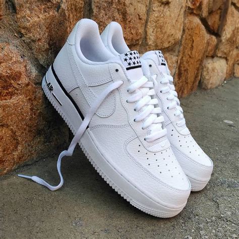 Pin de Criiss en tenis | Zapatos nike blancos, Zapatos tenis para mujer