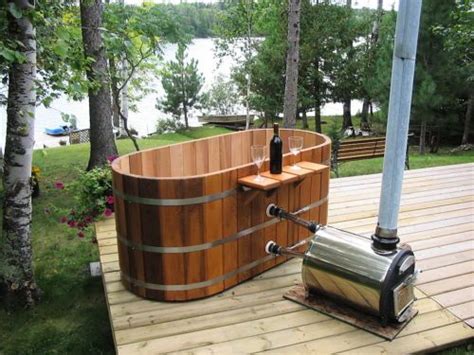 See more ideas about japanese soaking tubs, japanese bathroom, soaking tub. Ofuro Japanese soaking hot tub - 2 person wooden tub | Hot ...