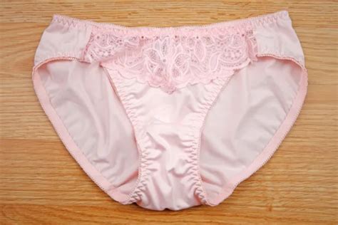 Vintage Japanese Nylon Shiny Slippery Pretty Cute Light Pink Bikini Panty Small 8 21 Picclick