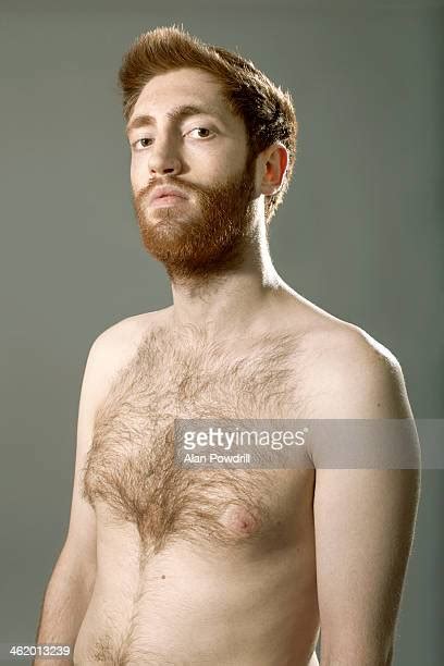 Men With Hairy Chest Photos Et Images De Collection Getty Images