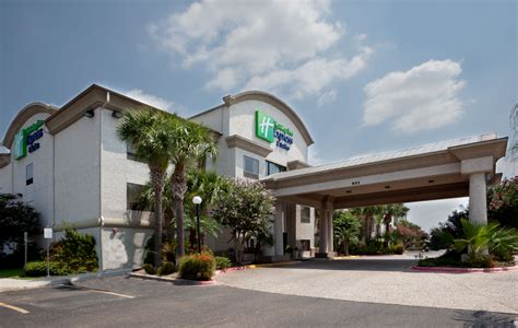 Is parking available at holiday inn express san diego downtown? Holiday Inn Express Mira Mesa-San Diego - San Diego, CA ...