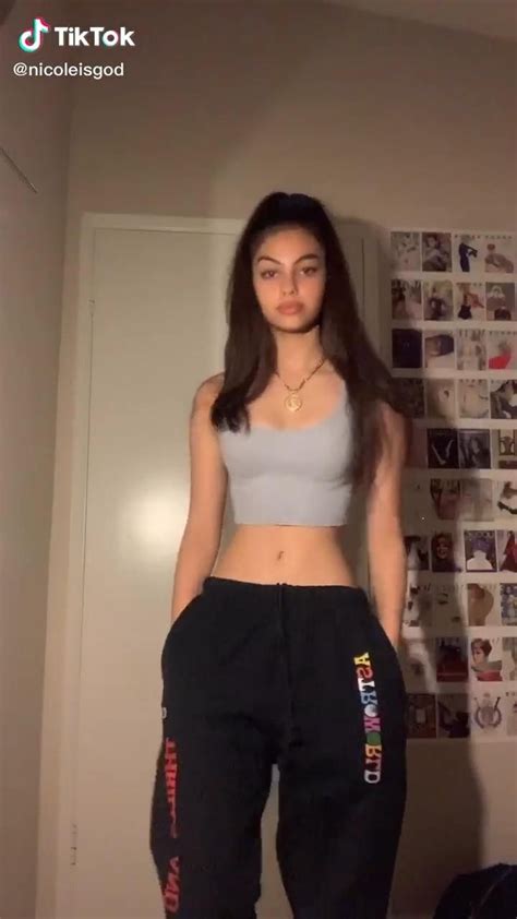 Small Waist Video In Skinny Girl Body Body Goals Skinny