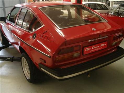 Alfa Romeo Gtv Review Pictures And Images Look At The Car