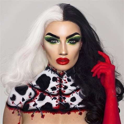Cruella de Vil 🐾 Chest is heavily inspired by the amazing @ellimacssfx