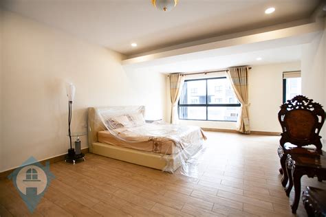 Sort all rentals according to price, or go even further and get a tailored list of apartments for rent by setting the minimum and maximum price ranges you're interested in. Family Sized 4 Bedroom Villa Near Wat Phnom | Phnom Penh ...