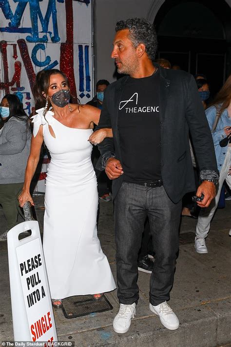 Kyle Richards Wows In Sweeping White Gown As She And Husband Mauricio
