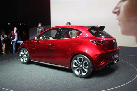 En direct de Genève Mazda Hazumi Concept future star