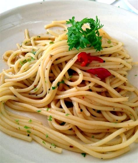 Founded in 1997, secret recipe made its mark, renowned for its extensive range of fine quality gourmet cakes. Jowynna: Pasta buffet at Secret of Louisiana, Kelana Jaya