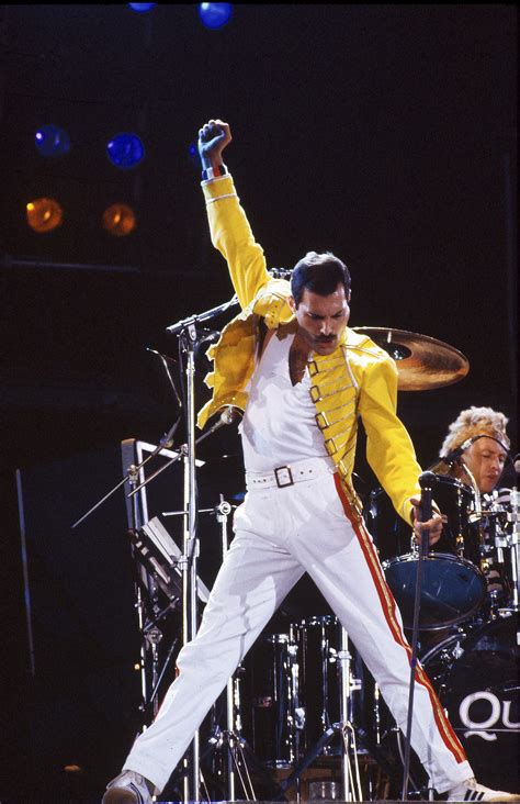 When Did Freddie Hit This Iconic Pose Like What Song Did He Do It In
