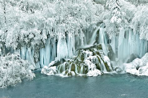 Winter At Plitvice Lakes Nacionalni Park Plitvička Jezera