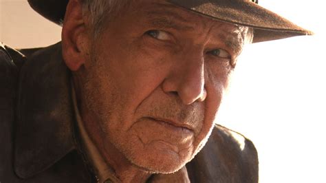 Fans Are Doing Double Takes At Harrison Ford S De Aging In The Indiana