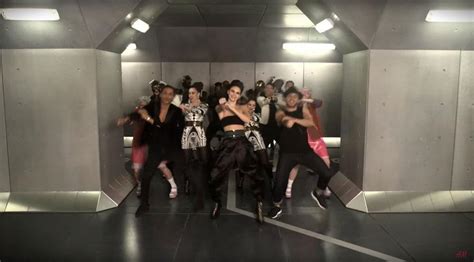 Move Over Khloe Kendall Jenner Shows Her Twerking Skills In Balmain X Handm Video