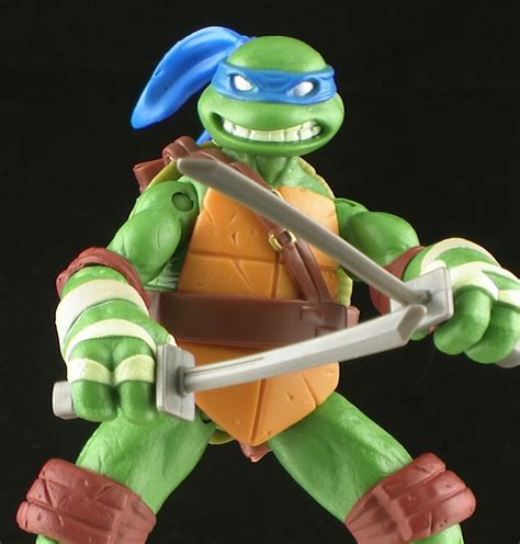 Nickelodeon Teenage Mutant Ninja Turtles Leonardo Figure Review Pixel