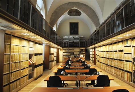 Vatican wartime archives ready for new batch of scholars - Roman ...