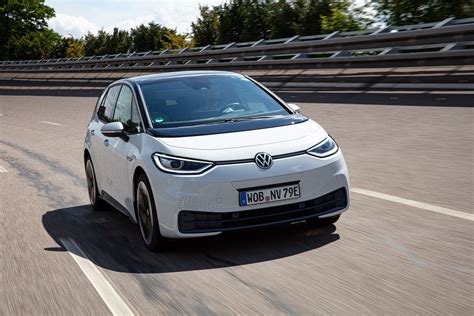 Volkswagen Id 3 Vw Id 3 Test Reichweite Elektroauto Daten Preise