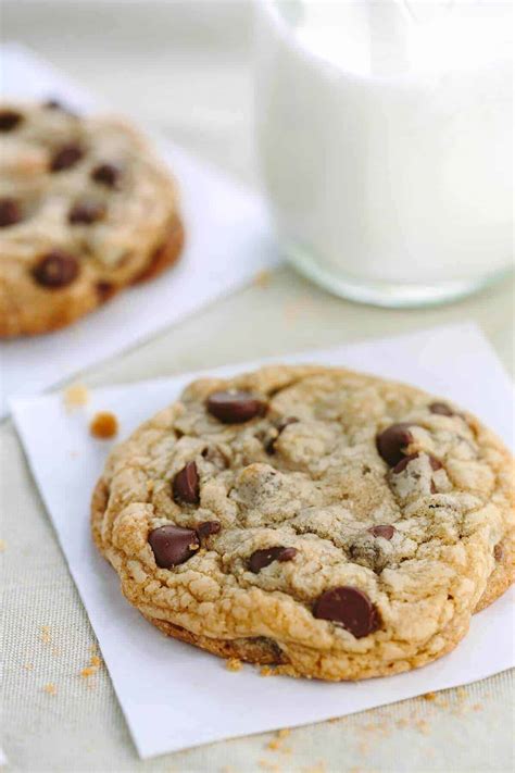 Just simple steps and simple ingredients with one added ingredient for a soft and chewy. The Best Chewy Chocolate Chip Cookies Recipe | Jessica Gavin